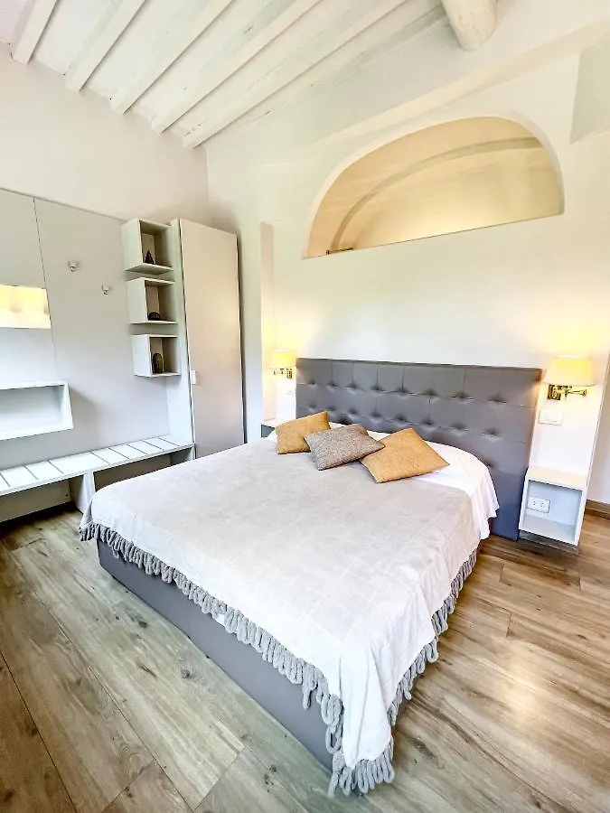 B&B Palazzo Bruchi Siena Bed & Breakfast