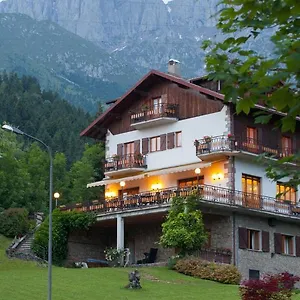 https://albergo-ristorante-scanapa.it-lombardy.com