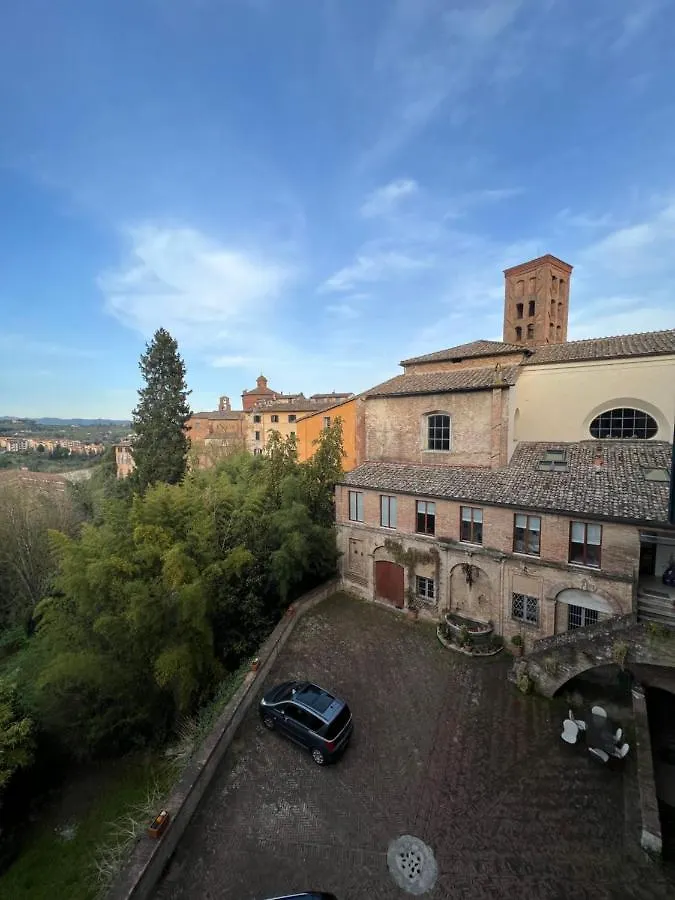 B&B Palazzo Bruchi Siena Bed & Breakfast